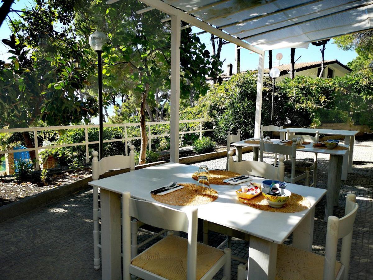 Villa Edwige B&B Castellabate Exteriör bild